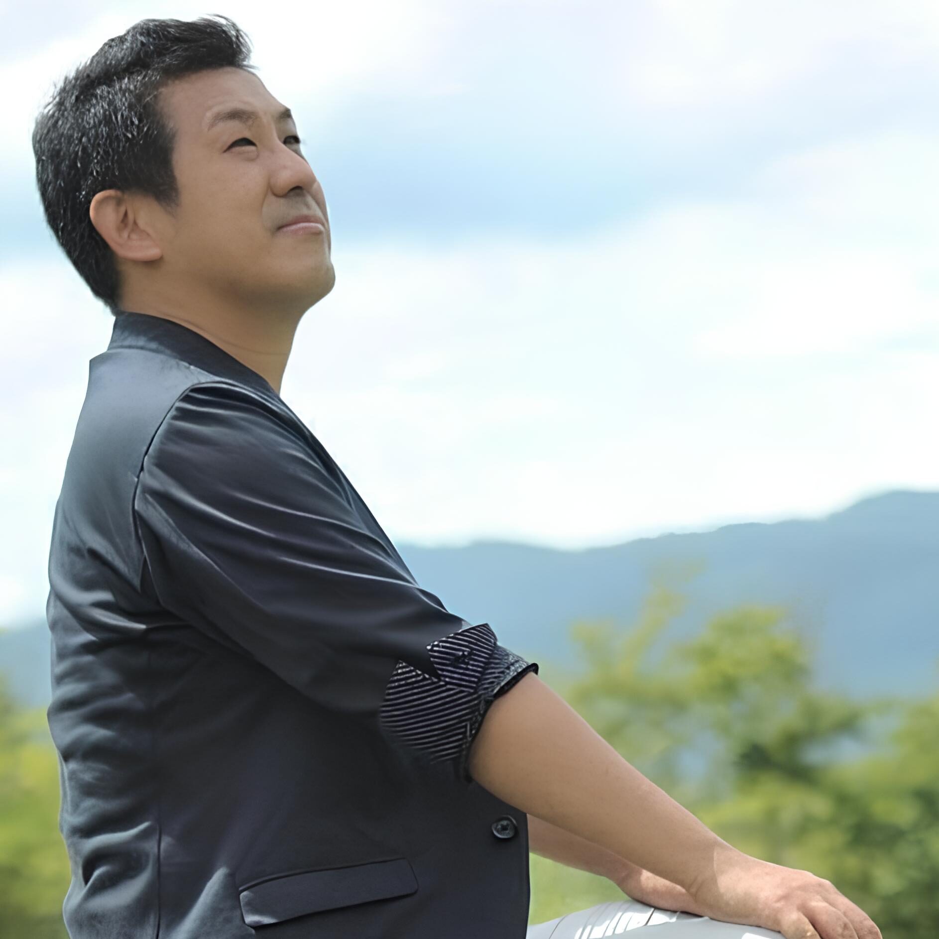 植木信詞プロフィール写真